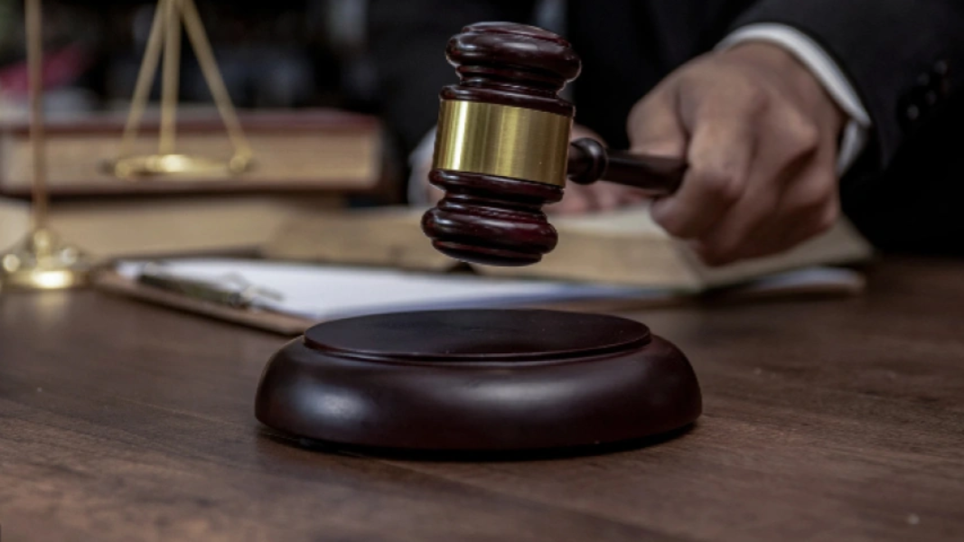 上海市嘉定区人民法院公开了一份刑事判决书