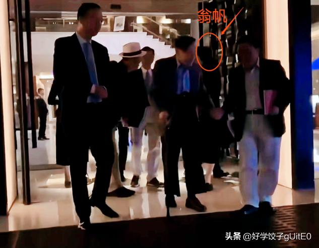 翁帆对杨振宁不耐烦了_翁帆杨振宁婚姻生活揭秘_翁帆杨振宁忘年恋争议