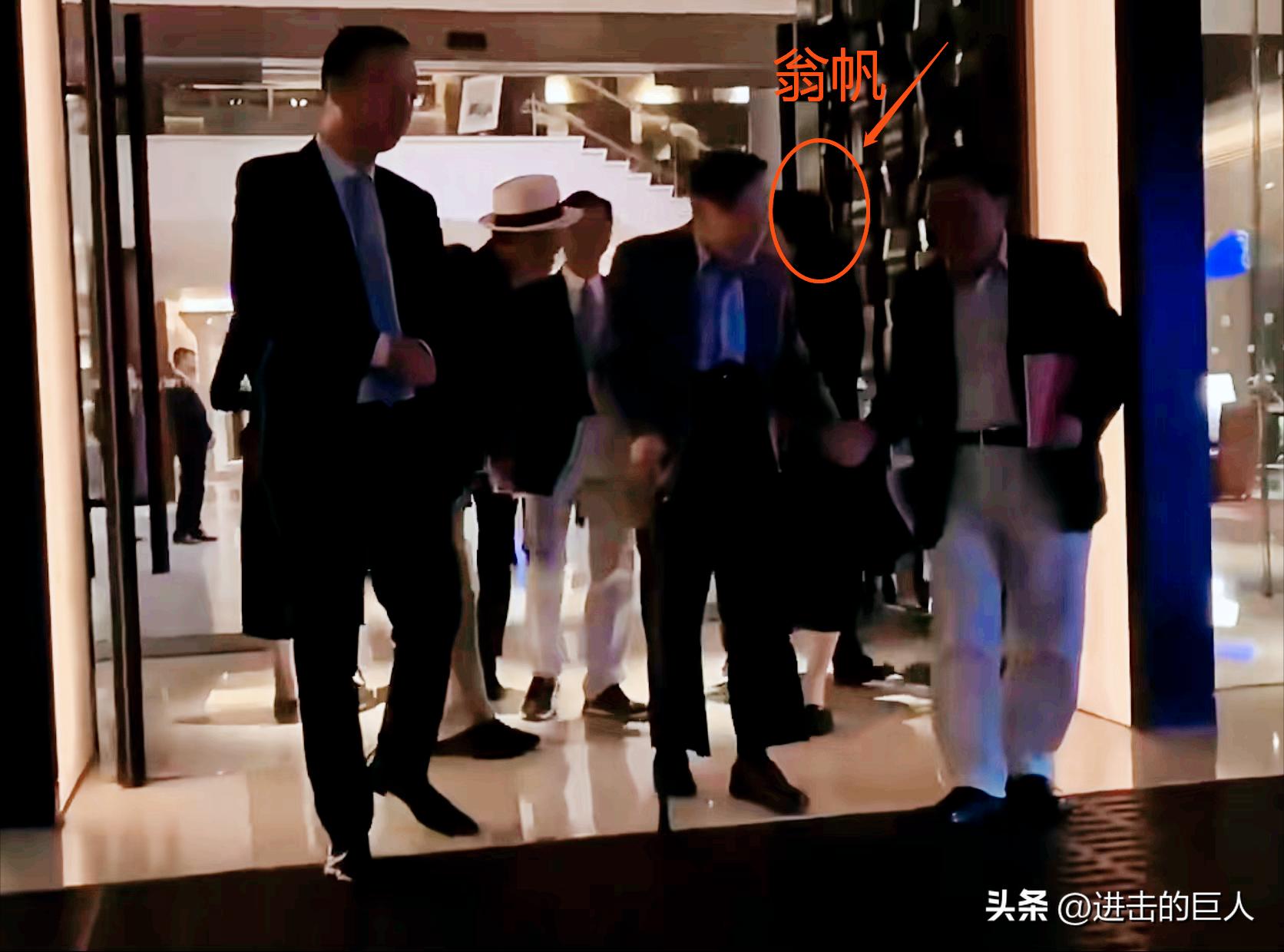 翁帆杨振宁婚姻细节_杨振宁翁帆爱情故事_翁帆对杨振宁不耐烦了