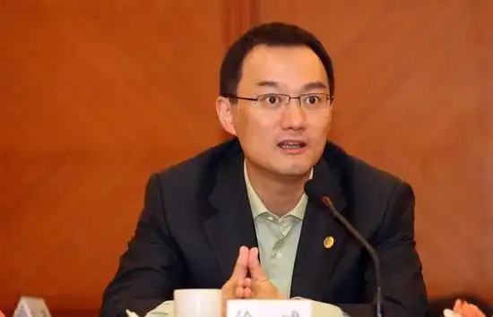 徐威袁立为什么分手_袁立徐威12年恋情_袁立感情经历
