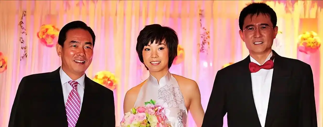 张怡宁徐威婚姻故事_袁立徐威分手原因_徐威袁立为什么分手