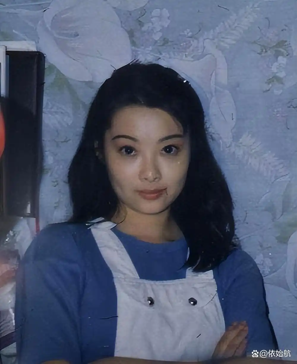 袁立几段跌宕婚姻背后：从娱乐圈到公益圈的转型之路？