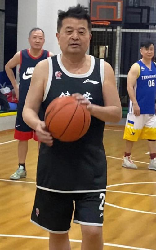 毕福剑篮球生活_毕福剑在饭局说了什么_毕福剑近况