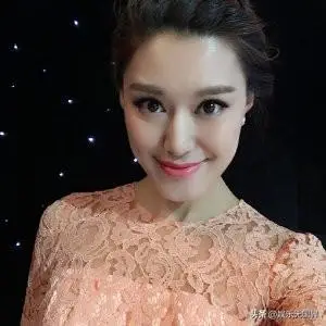 河南卫视女主持人苗婷_河南电视台主持人个人资料_河南电视台主持人介绍