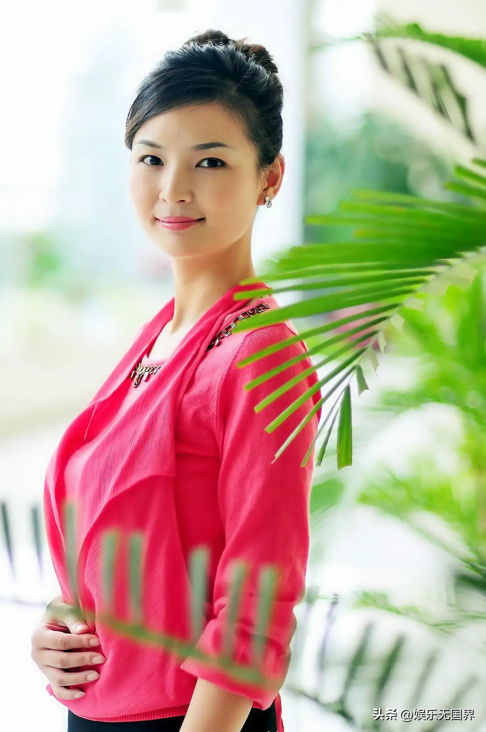 河南卫视女主持人苗婷_河南电视台主持人介绍_河南电视台主持人个人资料