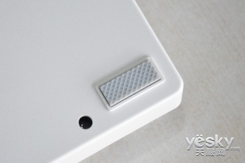 雷柏V500S全无冲全背光游戏键盘拆解评测