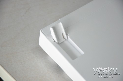 雷柏V500S全无冲全背光游戏键盘拆解评测