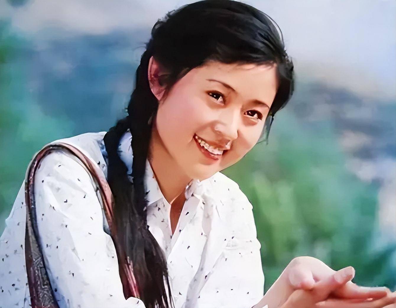 倪萍64岁断崖式衰老_倪萍被曝移民美国新闻_倪萍三婚两离不移民