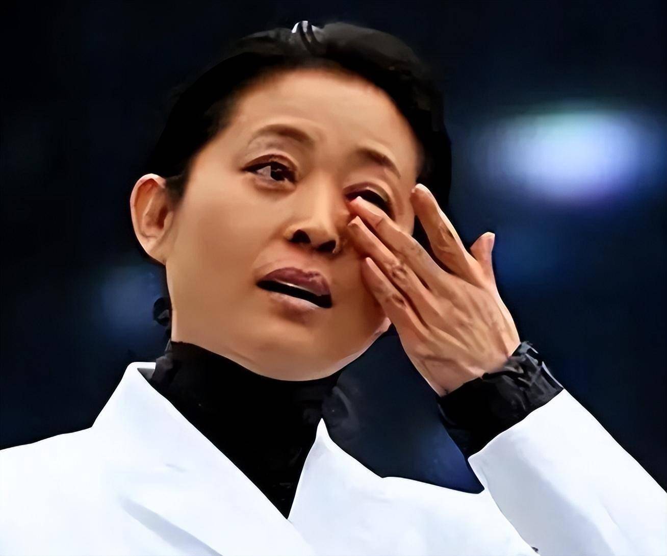 倪萍三婚两离不移民_倪萍被曝移民美国新闻_倪萍64岁断崖式衰老