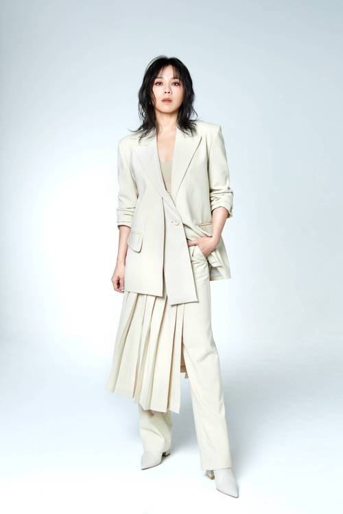 金曲奖2025视频_金曲奖提名名单分析_华语乐坛新老交替问题