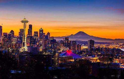 薛蛮子的人生经历_薛蛮子身价有多少_薛蛮子的创业与投资成就