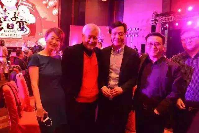 薛蛮子的人生经历_薛蛮子身价有多少_薛蛮子的创业与投资成就