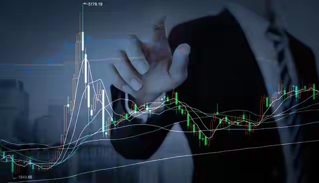 股票套牢还能卖吗_解套方法_金字塔补仓法