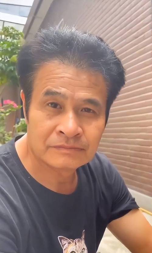 毕福剑近照_毕福剑主持星光大道_毕福剑饭局录像