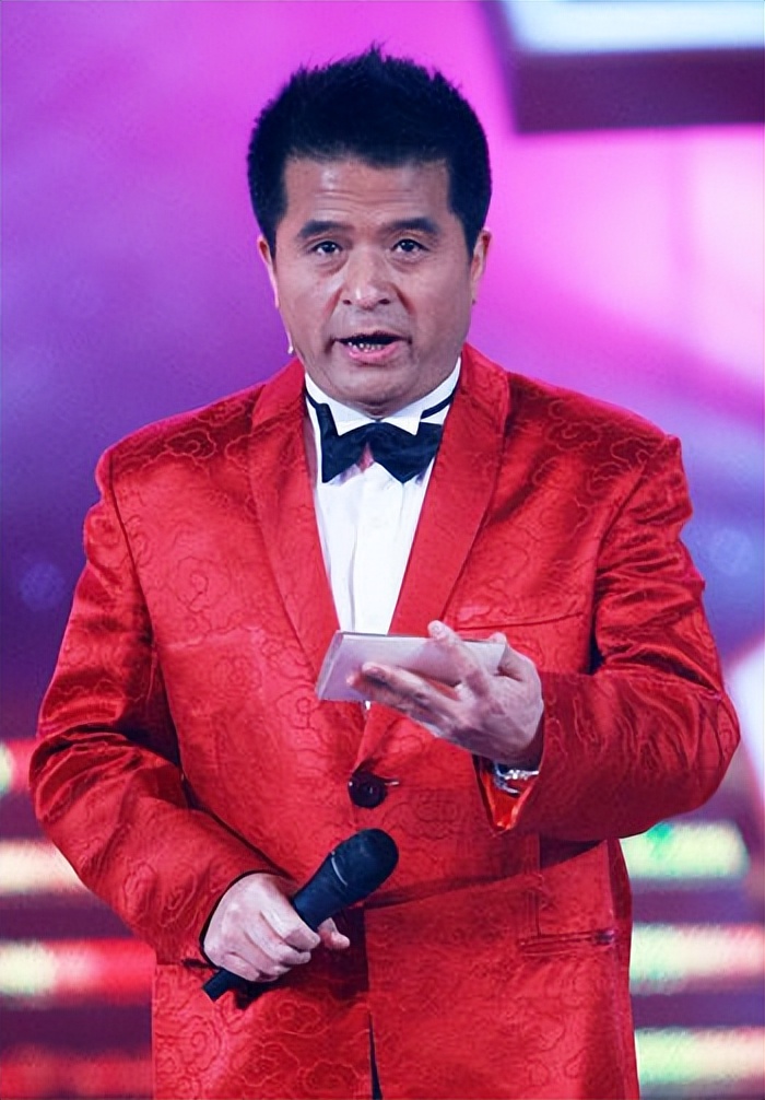 毕福剑退休生活_毕福剑近况_毕福剑饭局录像