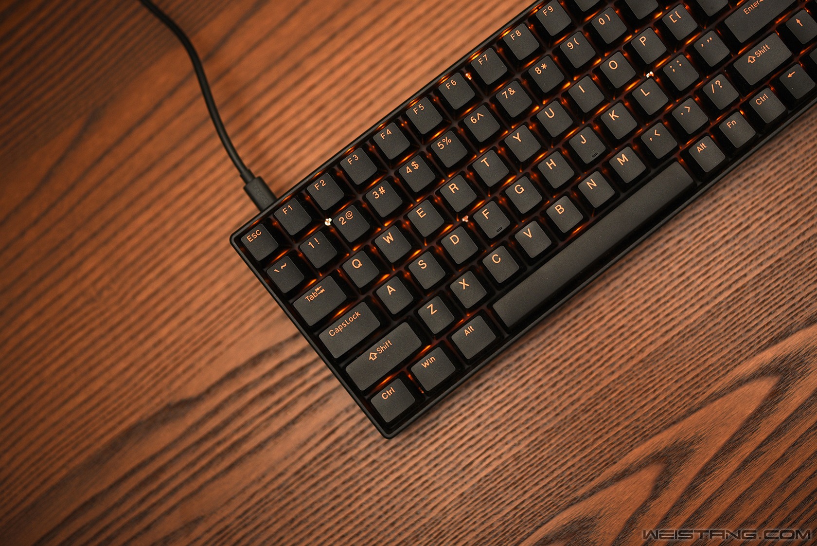 雷柏线性银轴键盘_雷柏V500DIY-100热插拔机械键盘_v500l v700s