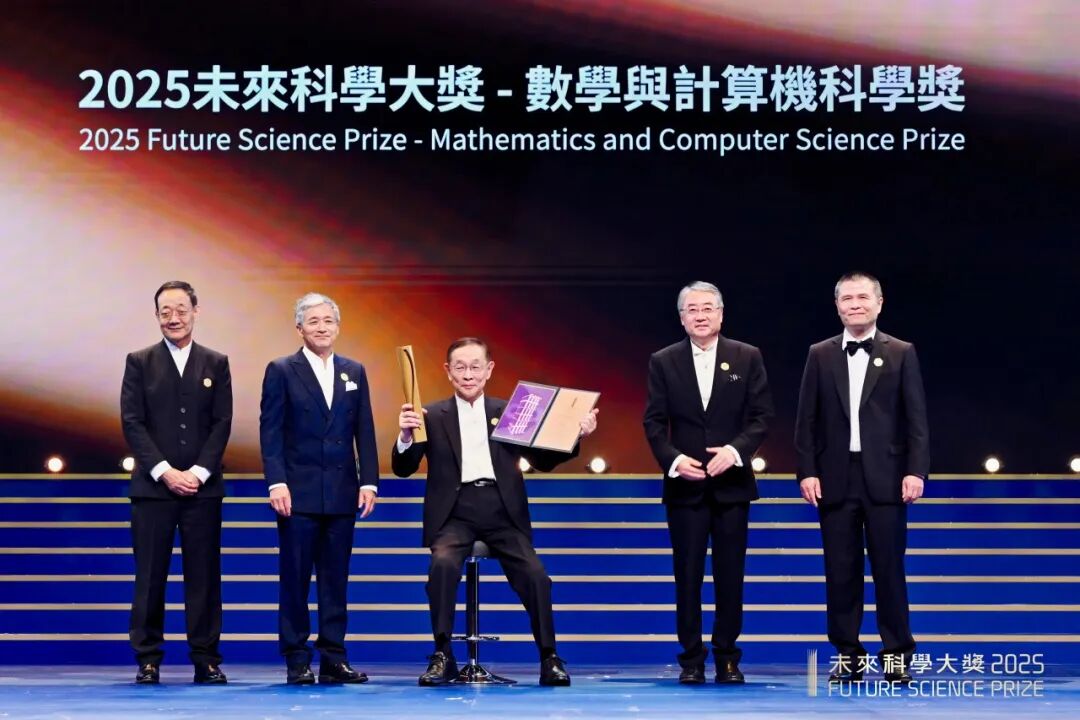 未来科学大奖几年一次_未来科学大奖 十年回顾 中国首个民间科学奖项 真格基金捐赠人王强