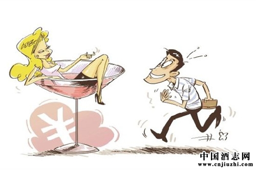 酒吧酒托女敛财骗局曝光，钓人进消费陷阱